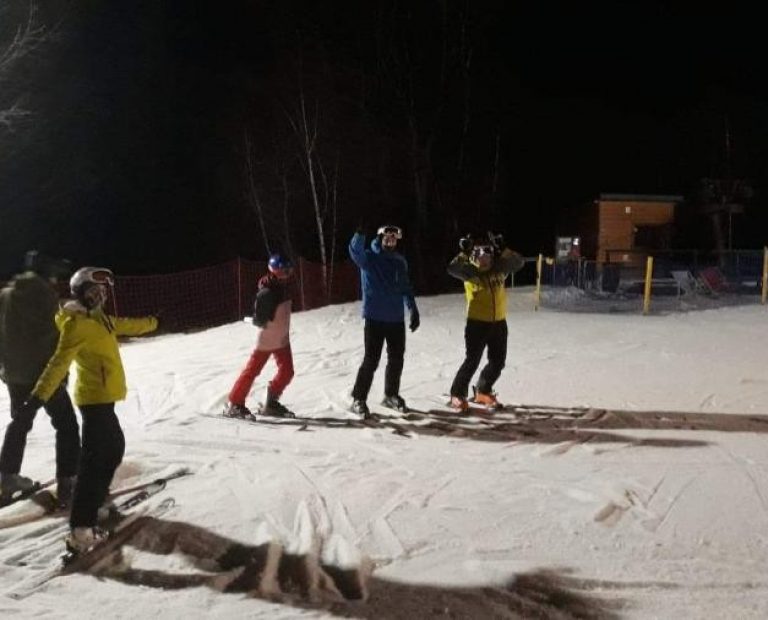 Mamy w szkole nowych instruktorów narciarstwa zjazdowego